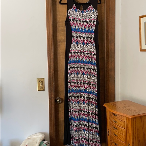 Haley 23 Dresses & Skirts - Haley 23 Maxi Dress